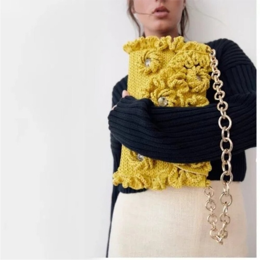 Zara Ruffled Raffia Shoulder Bag Clutch